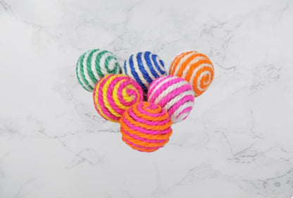 Lot de 4 balles pour chat